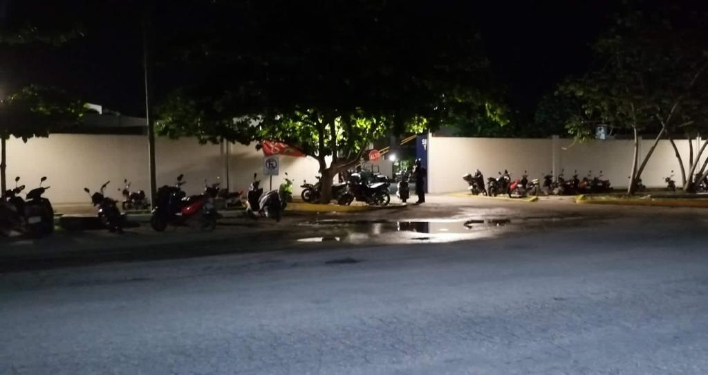 Pierde la vida sujeto detenido por acoso por la Policía Municipal en Playa del Carmen