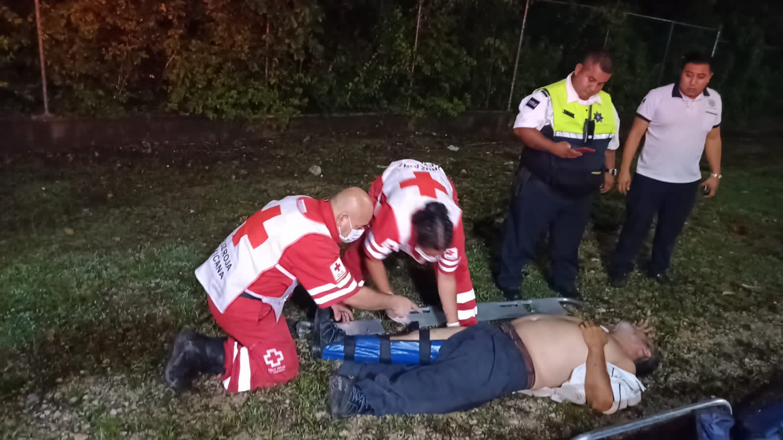 Taxi y combi del sindicato 'Lazaro Cárdenas del Río' protagonizan accidentes en Playa del Carmen
