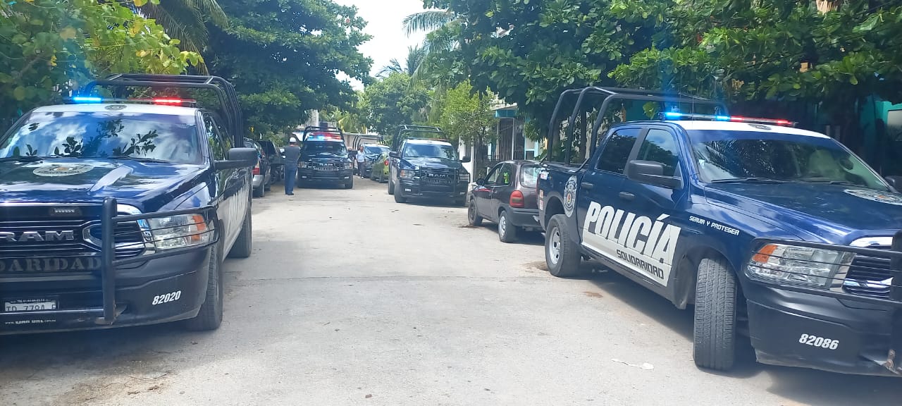 Vecinos frustran un intento de desalojo en Playa del Carmen
