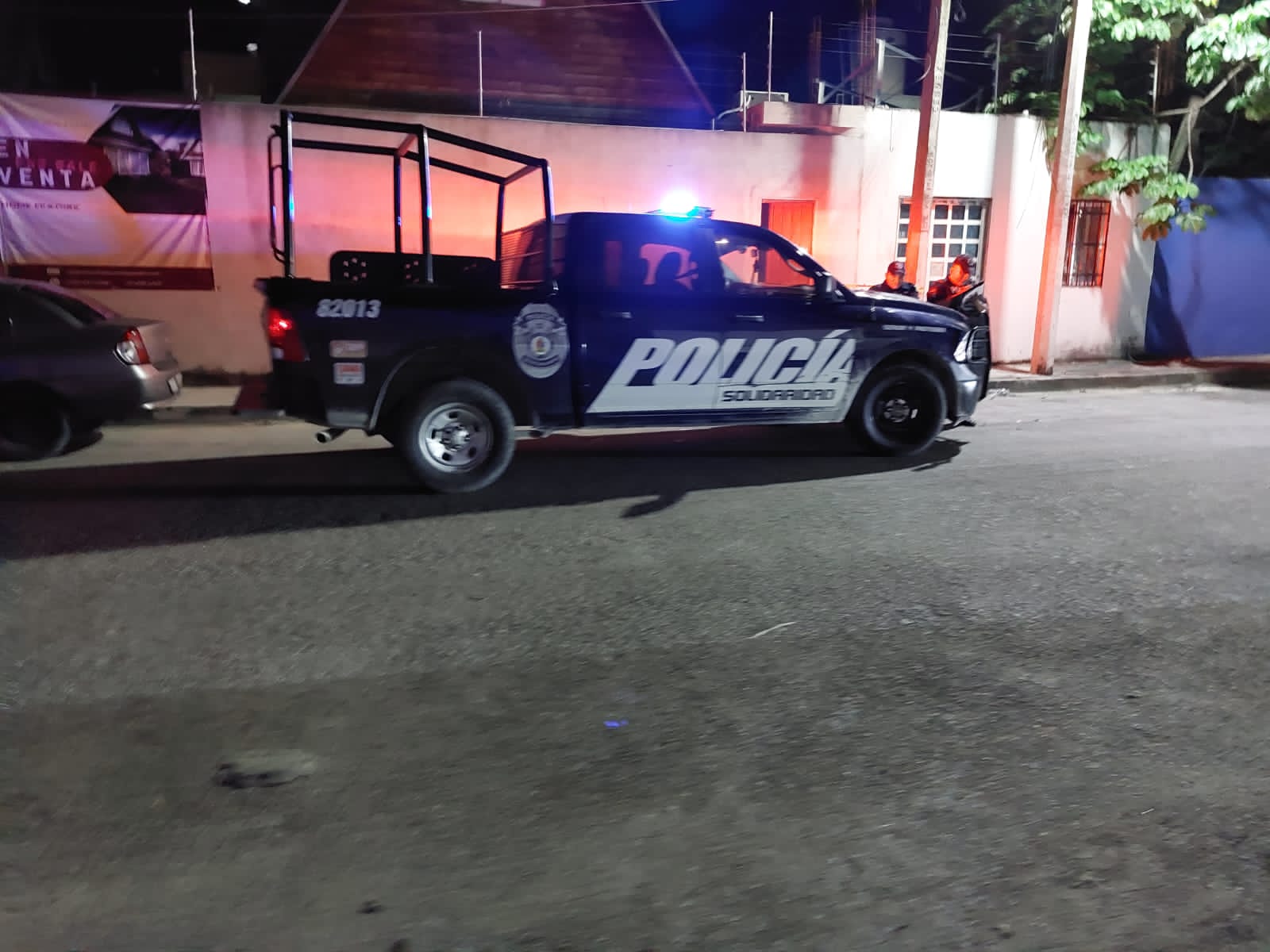 Encuentran cuerpo de hombre suspendido en una cuartería de Playa del Carmen