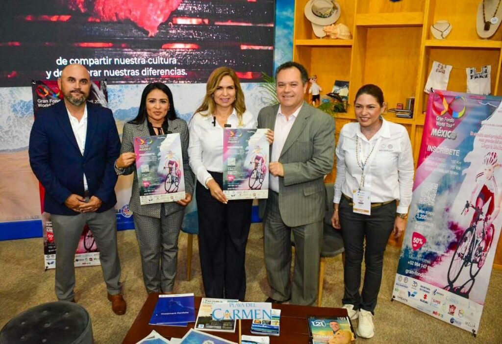 Lili Campos intensifica reuniones productivas en feria turística