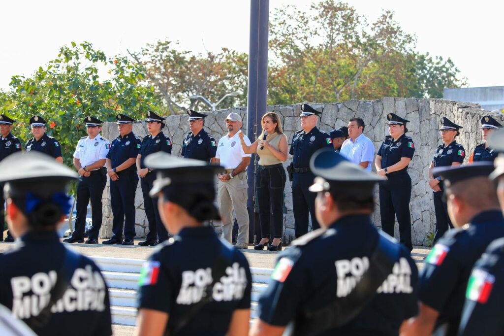 Lili Campos: no a la corrupción, en Solidaridad se respeta la ley