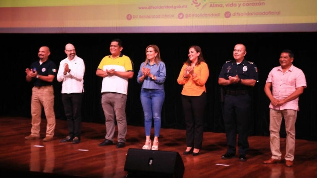 Realizan simposio para prevención del suicidio