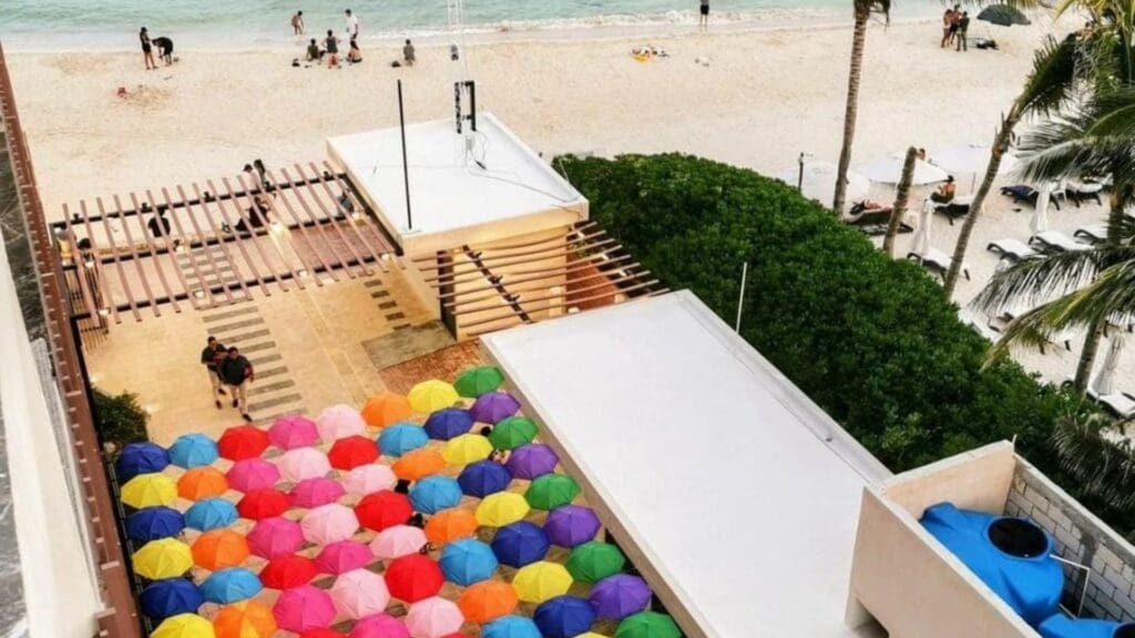 Luce espectacular; renueva Playa del Carmen su acceso a la costa de Pelícanos
